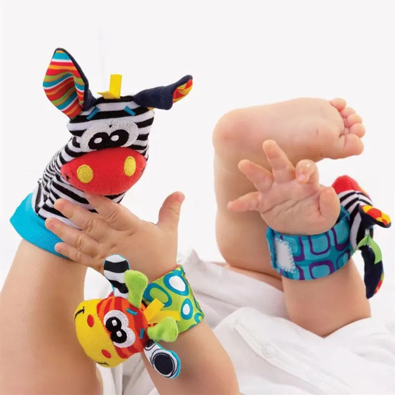 Animal & Bug Rattle Socks for Babies 0-12 Months - Fun and Functional Playtime Accessories