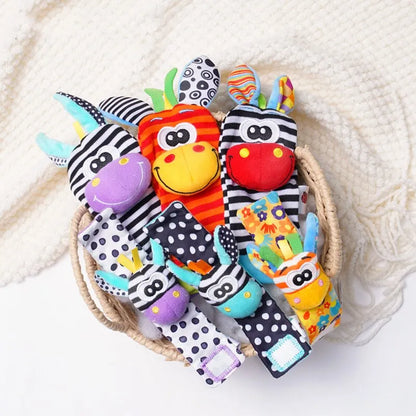 Animal & Bug Rattle Socks for Babies 0-12 Months - Fun and Functional Playtime Accessories